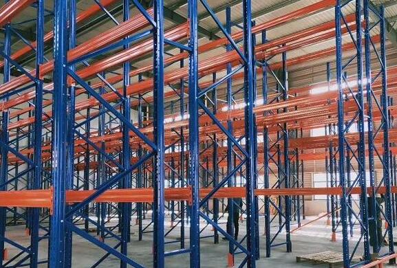 货架的生产从设计到生产到运输不等 货架的生产从设计到生产到运输不等