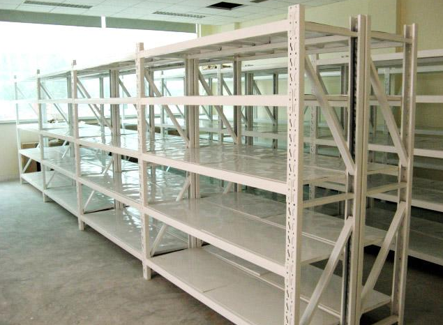 郑州仓库货架厂常见的两种组合布局方式 郑州仓库货架厂常见的两种组合布局方式